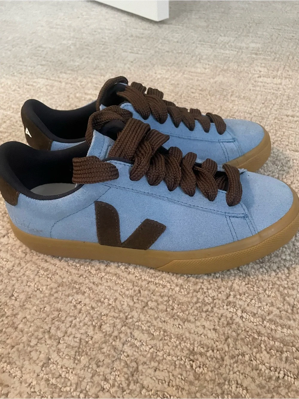 Veja like new